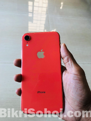 iPhone Xʀ